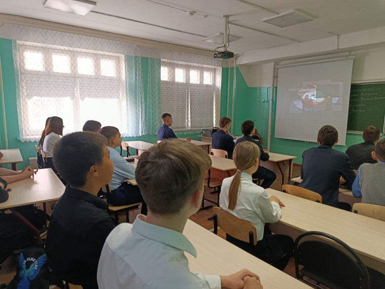 Что нас объединяет? Итоги "Разговоров о важном" в школе!.